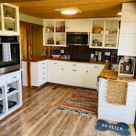 Butterfly Ridge Cabin - At The Top Of The Canyon Jasper Exterior foto